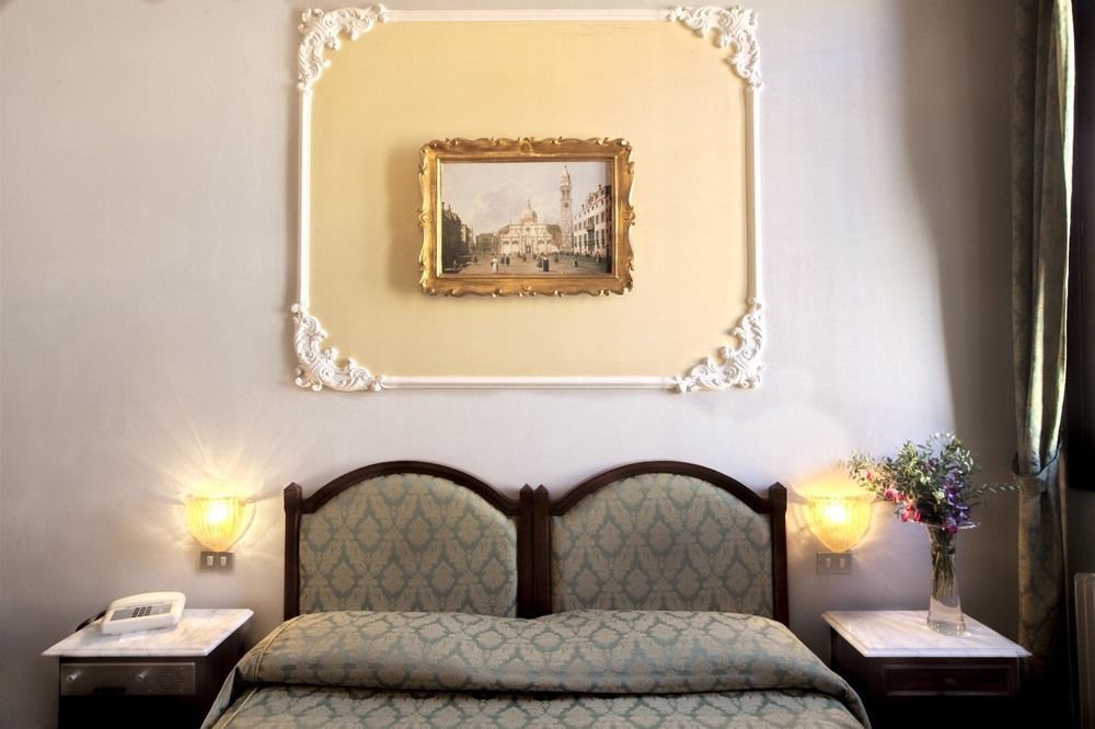 Pausania 3* Venise
